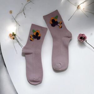 new purple handmade flower embroidered socks